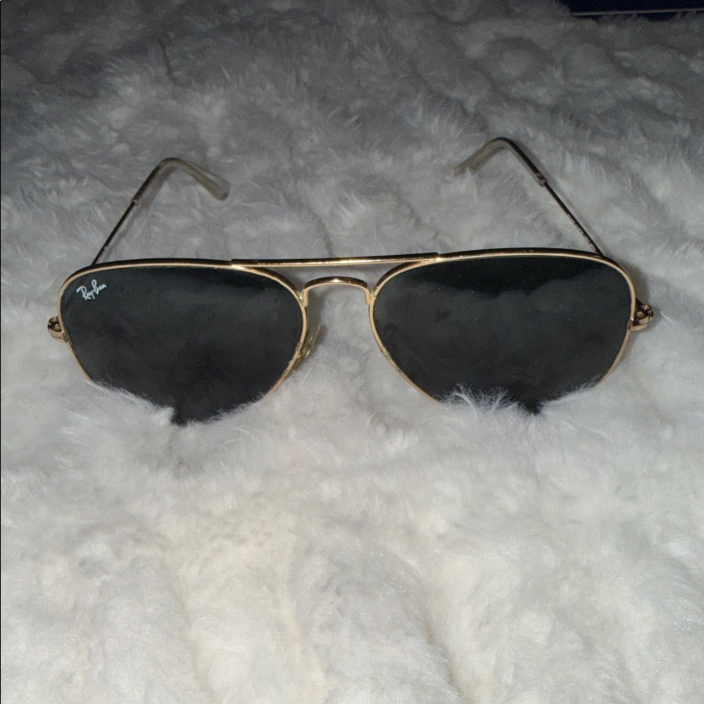Ray-Ban Classic Gold Frame Sunglasses
